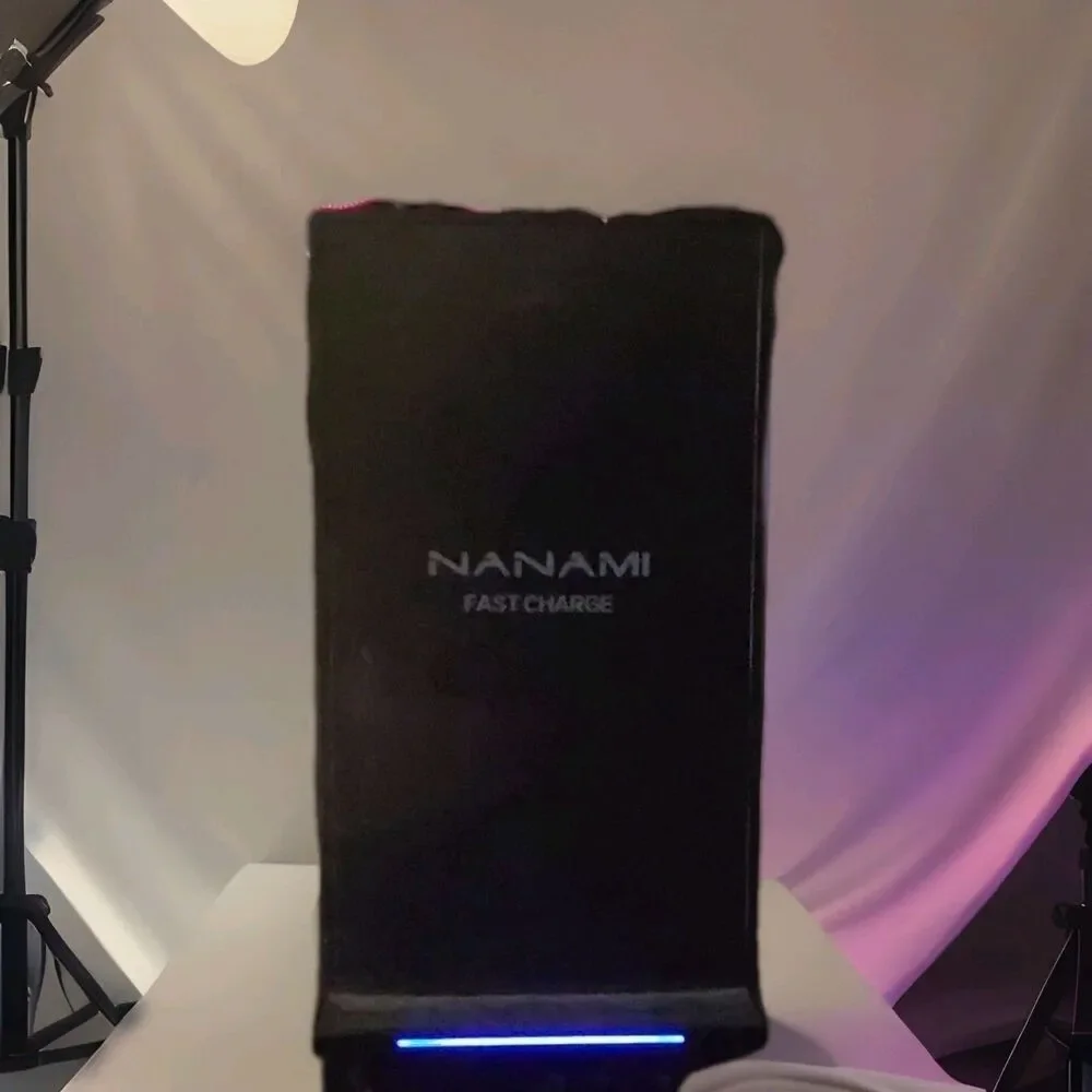 NANAMI M220 Fast Wireless Charging Stand Qi Certified  Compatible Phones Below